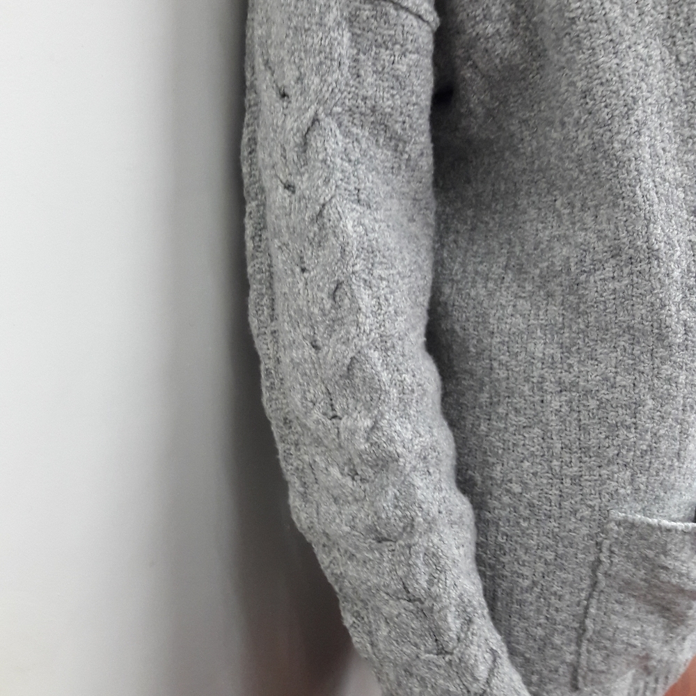 Style & Co sweater - Picture 2 of 3